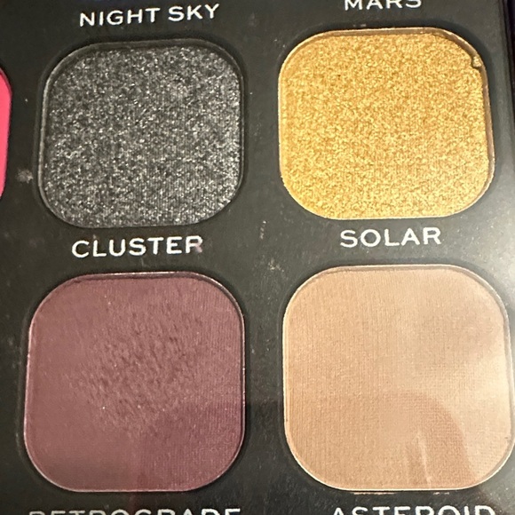 Revolution Galaxy Eyeshadow Palette - Picture 8 of 8